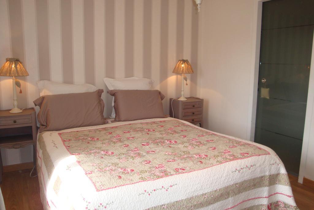 Au Jardin D'Eloise Bed and Breakfast Tremereuc Exteriör bild