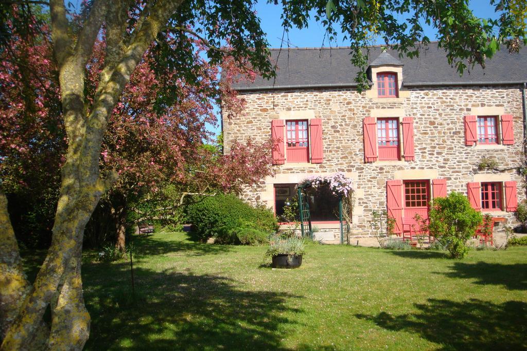 Au Jardin D'Eloise Bed and Breakfast Tremereuc Exteriör bild