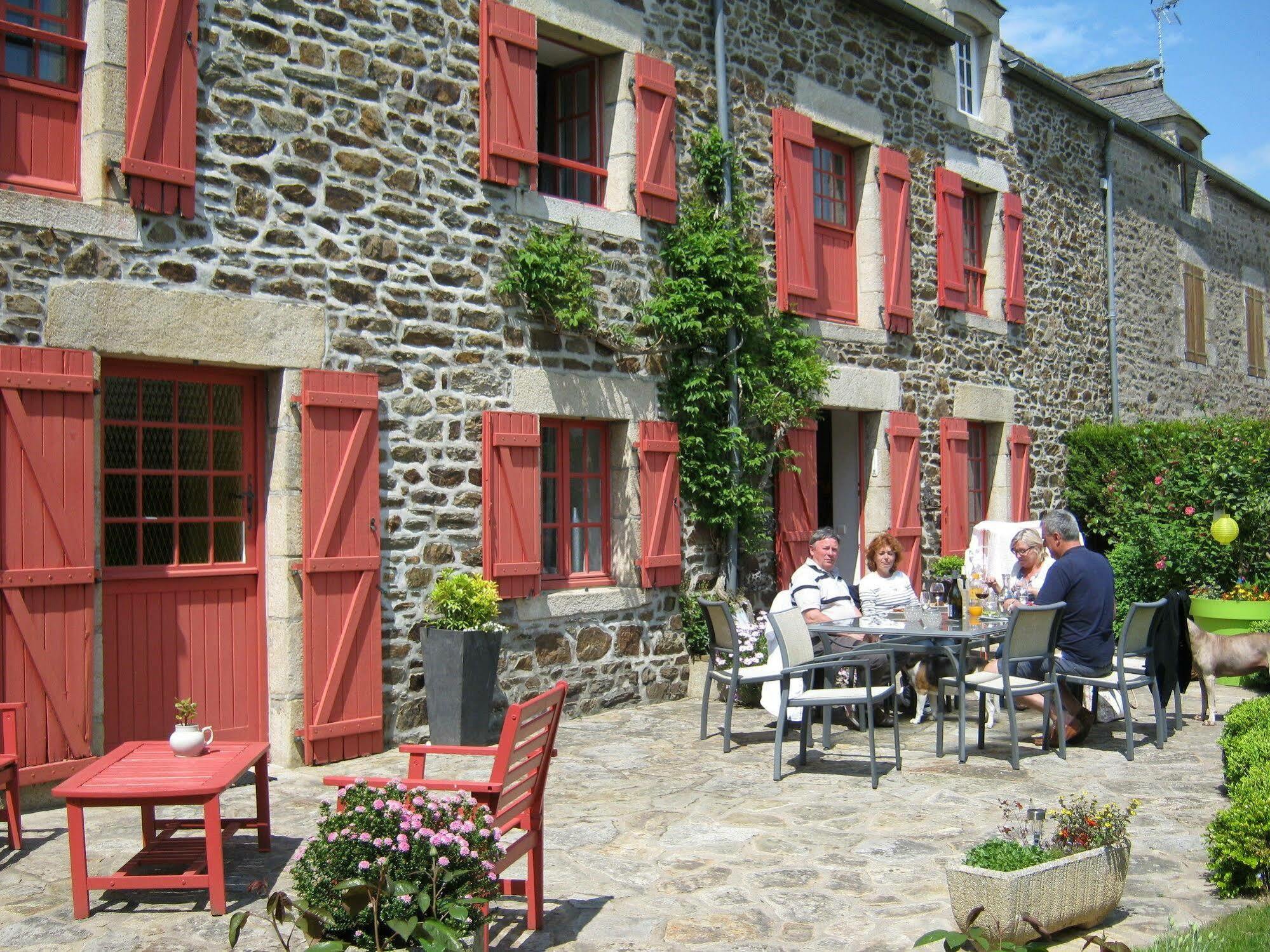 Au Jardin D'Eloise Bed and Breakfast Tremereuc Exteriör bild